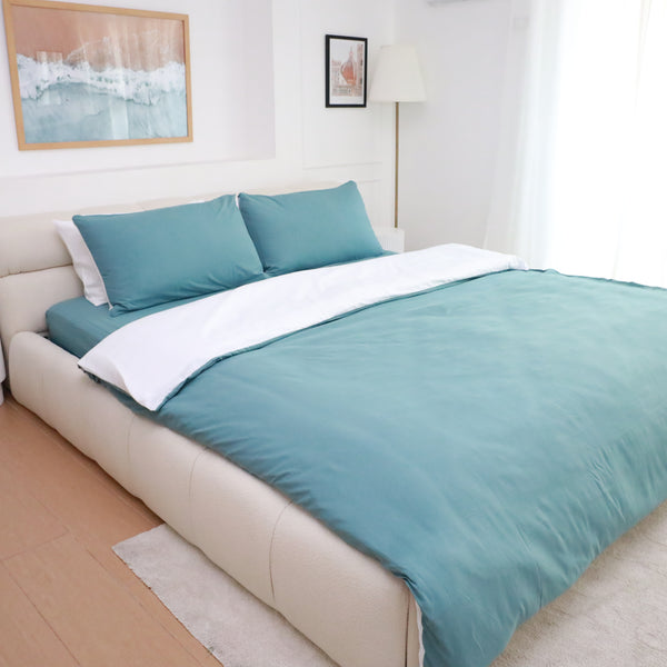 Two-toned Coast